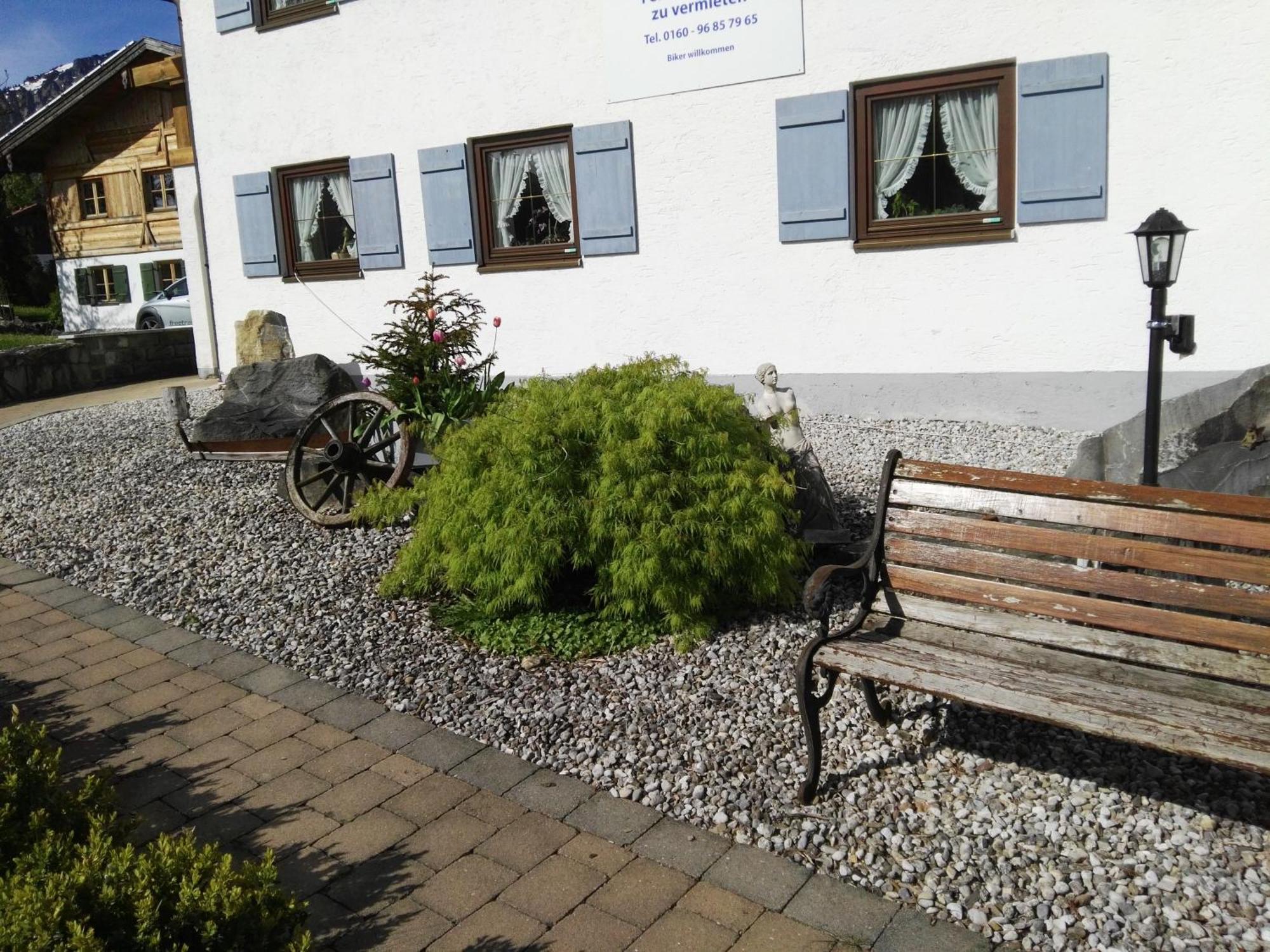 Gemuetliche Ferienwohnung In Urigem Bauernhaus Pfronten Exteriör bild
