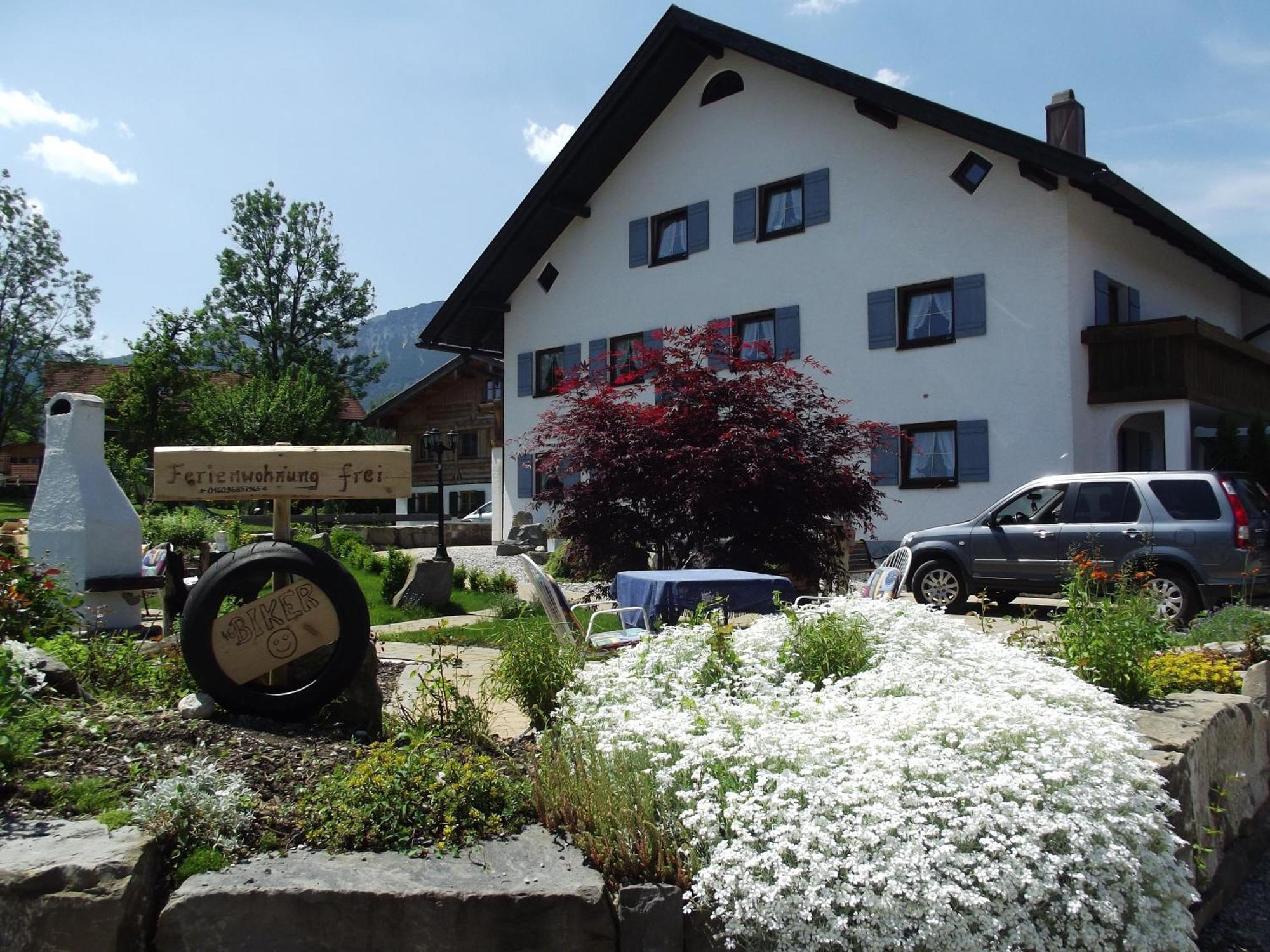 Gemuetliche Ferienwohnung In Urigem Bauernhaus Pfronten Exteriör bild